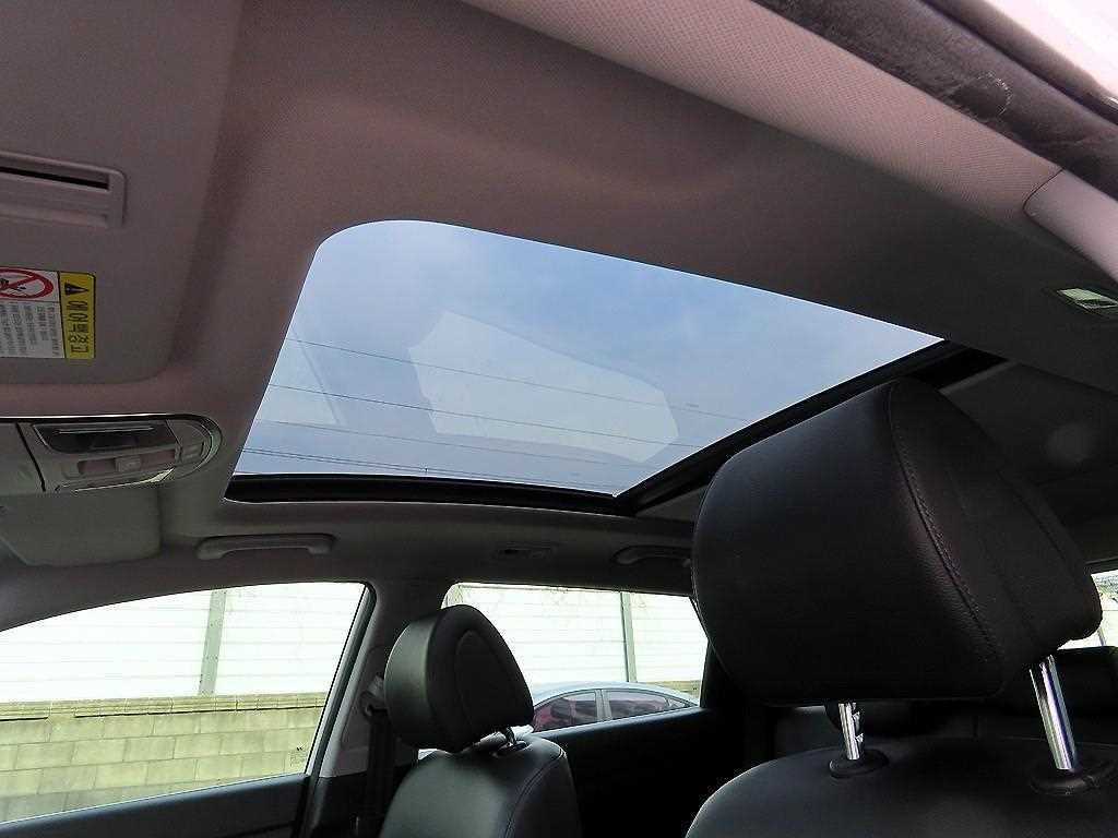 HYUNDAI Tucson 2017 Blanco - Importación desde Corea - HF Imports Iquique - Foto 18