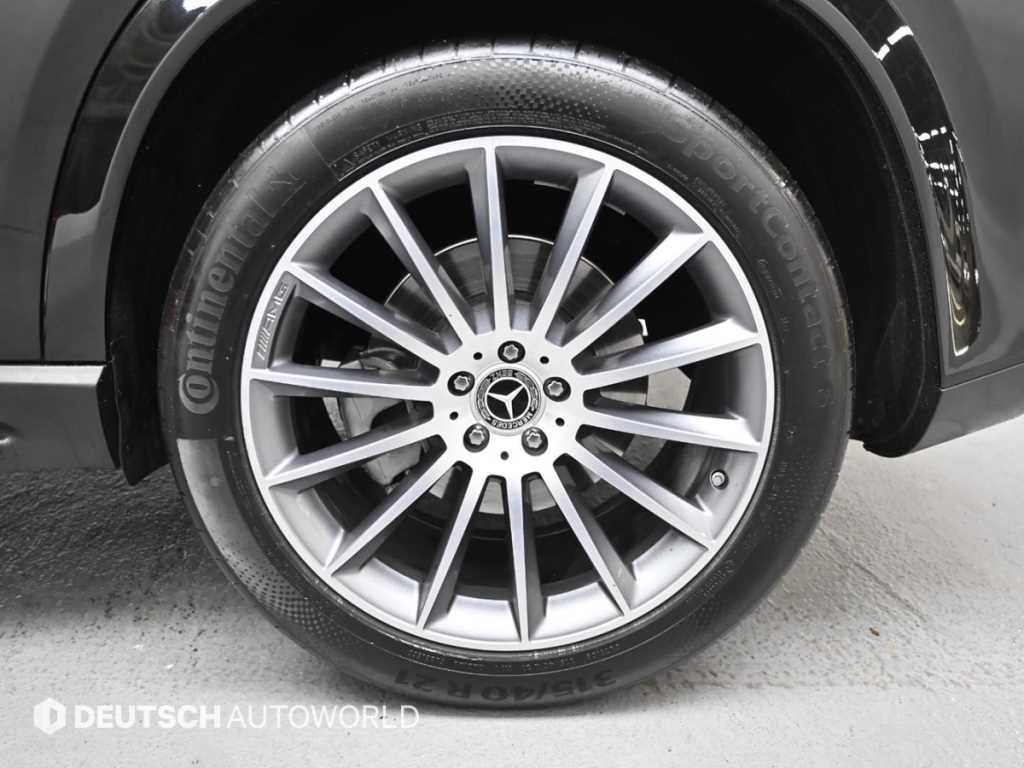 Mercedes Benz GLE Class - Vista 5