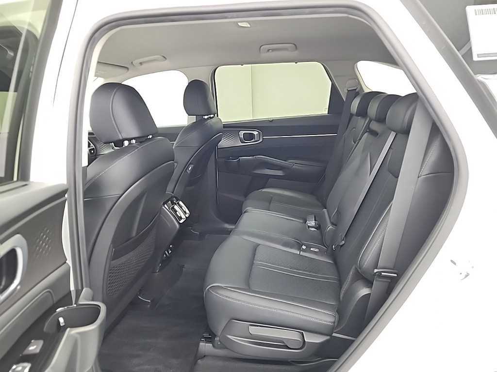 KIA Sorento - Vista 12