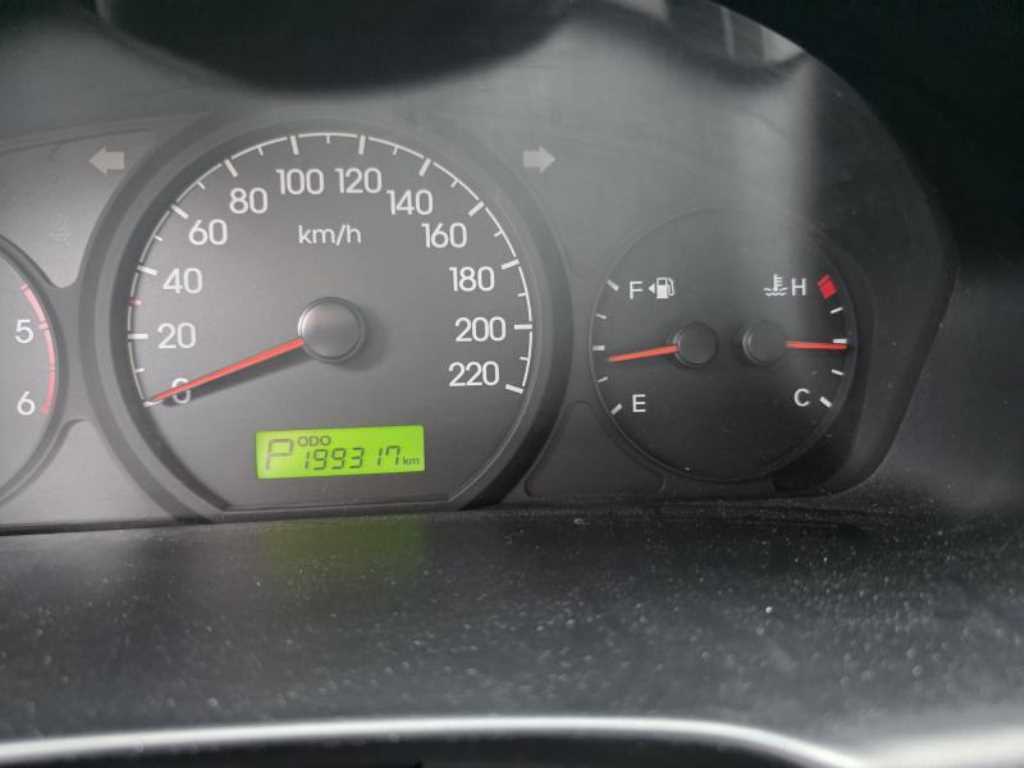 HYUNDAI Starex - Vista 11