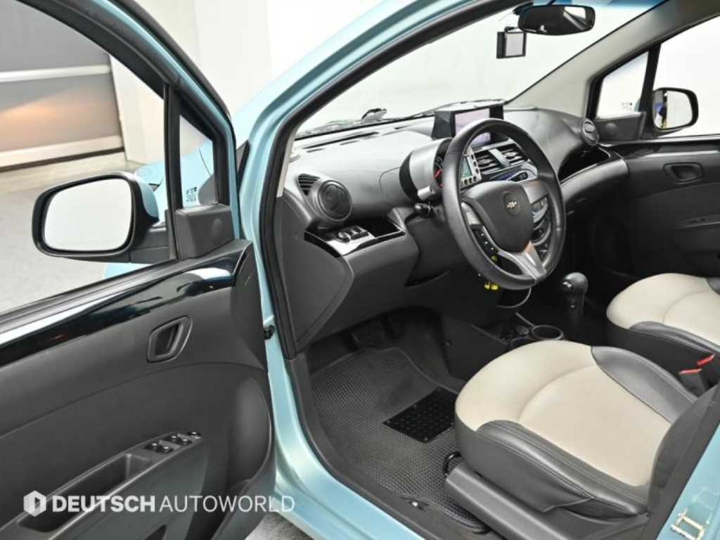 Chevrolet Spark - Vista 11