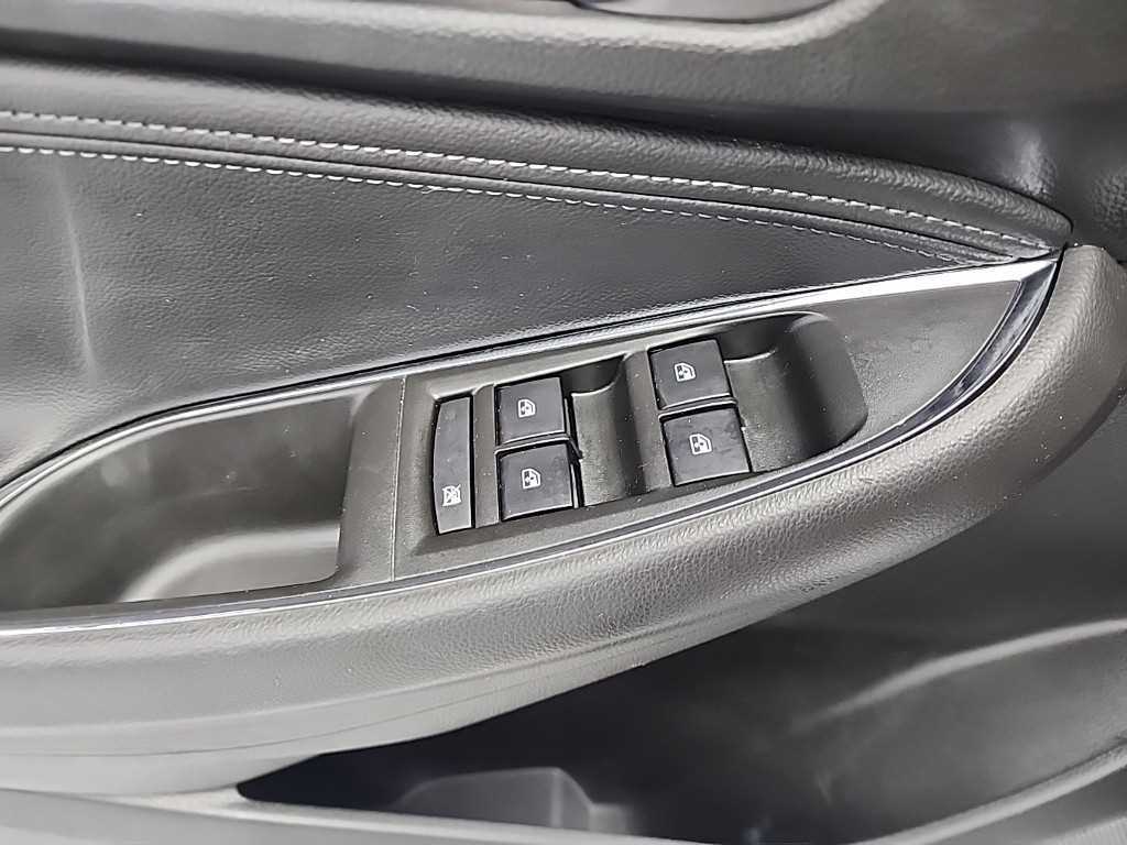 Chevrolet Cruise 2017 Blanco - Importación desde Corea - HF Imports Iquique - Foto 16