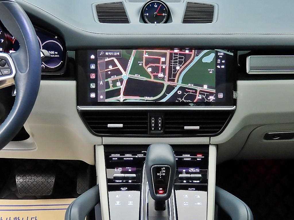 Porsche Cayenne - Vista 12