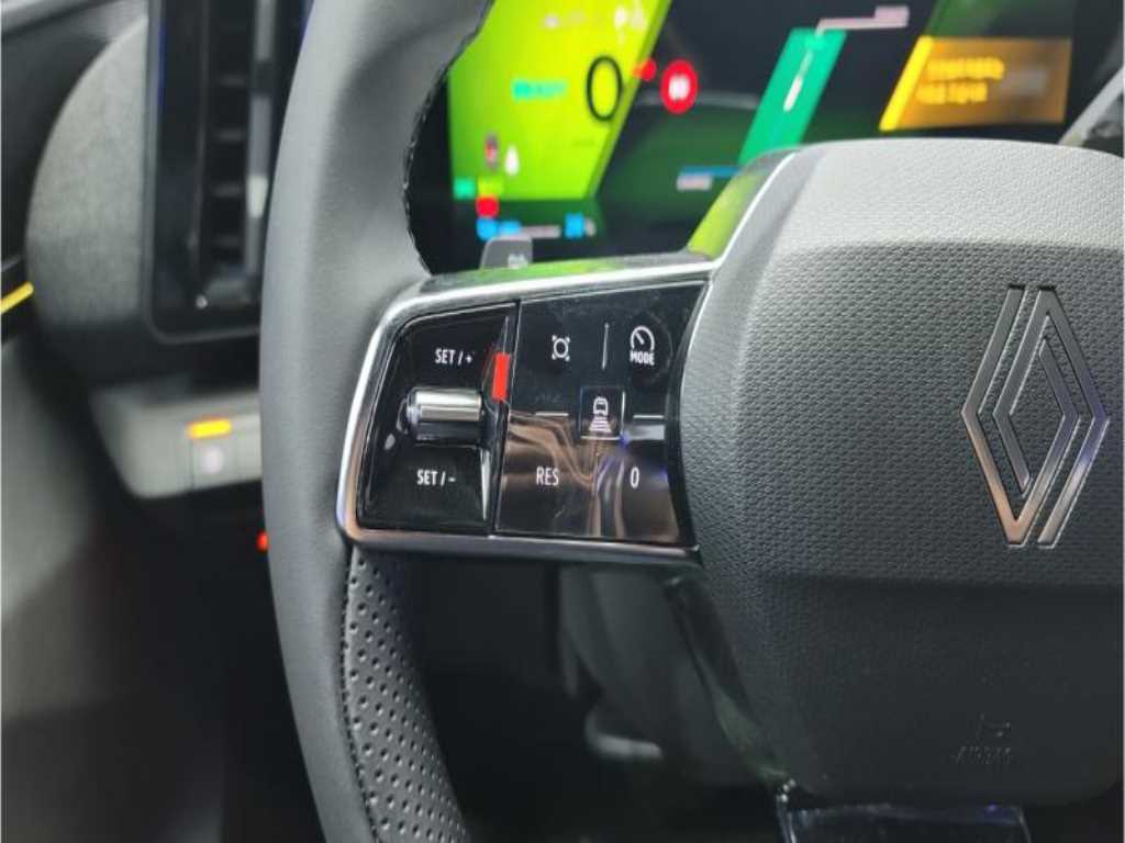 SAMSUNG Scenic E-Tech - Vista 9