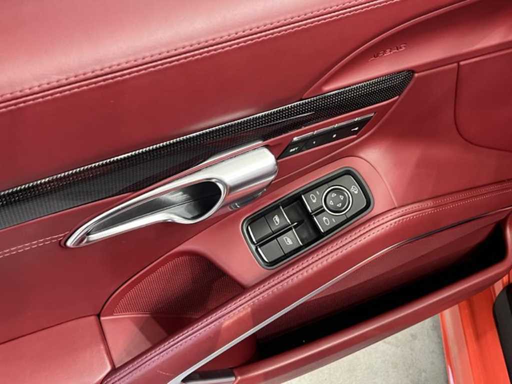 Porsche 718 - Vista 6