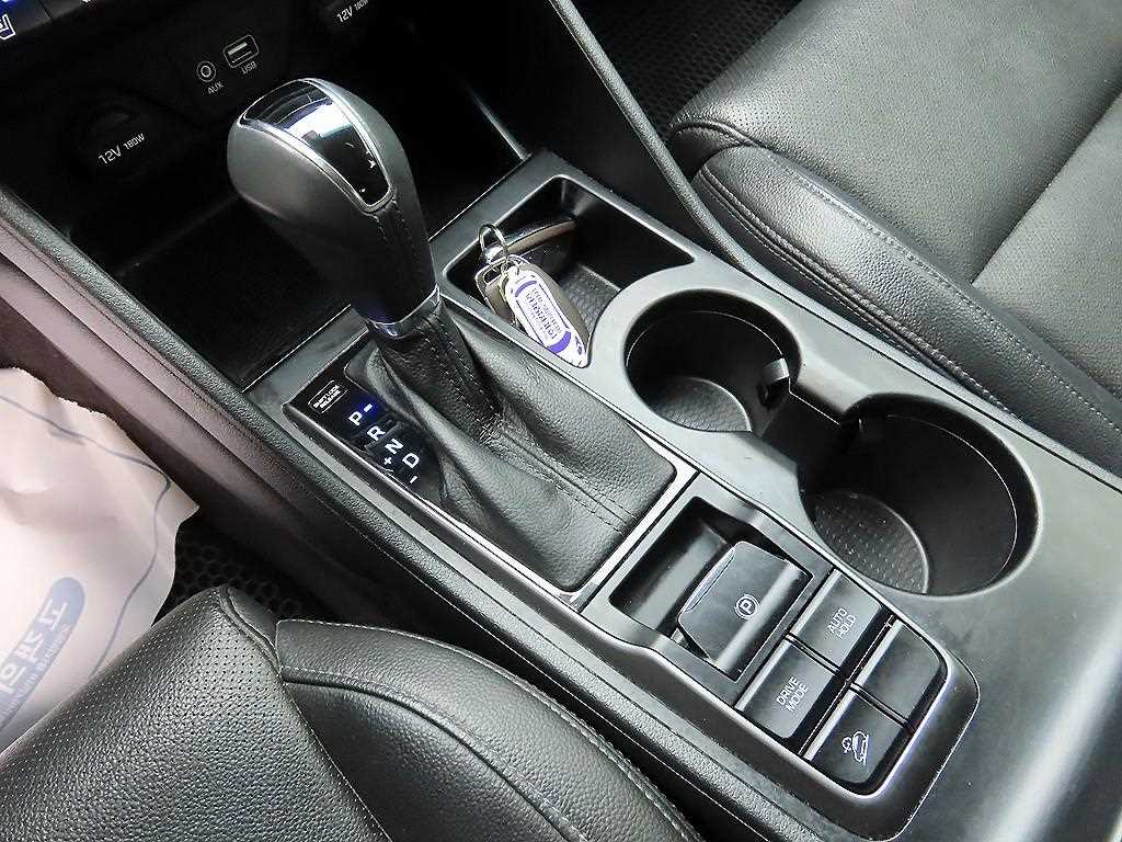 HYUNDAI Tucson - Vista 10