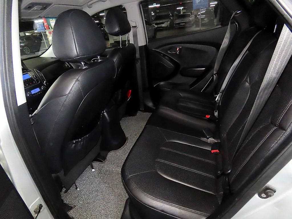 HYUNDAI Tucson - Vista 7