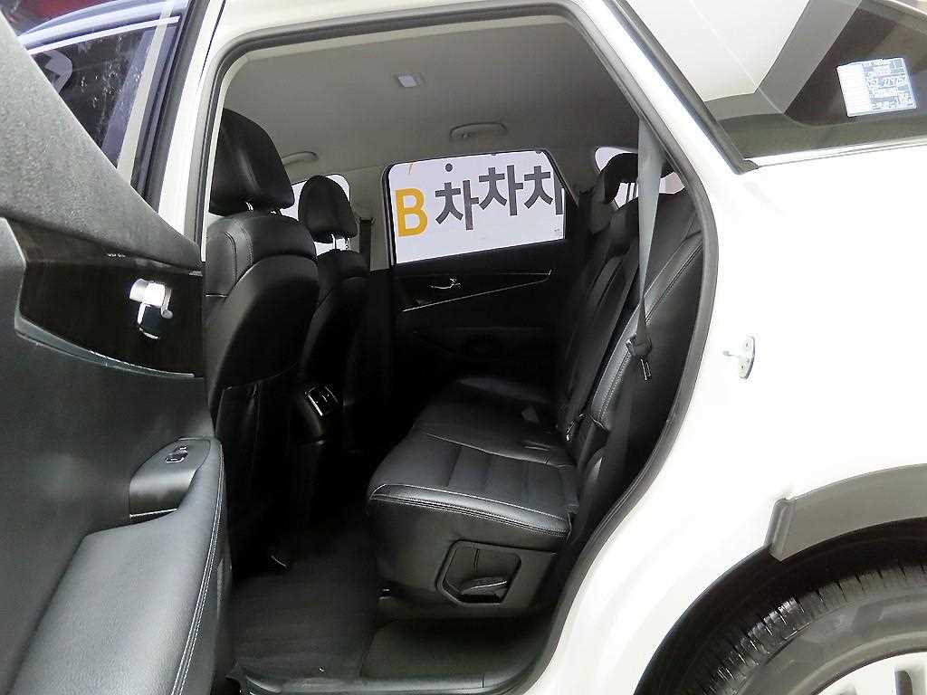 KIA Sorento 2017 Blanco - Importación desde Corea - HF Imports Iquique - Foto 13