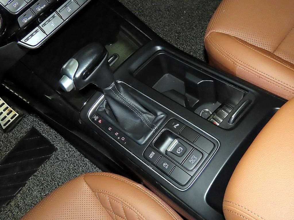 KIA Sorento - Vista 12