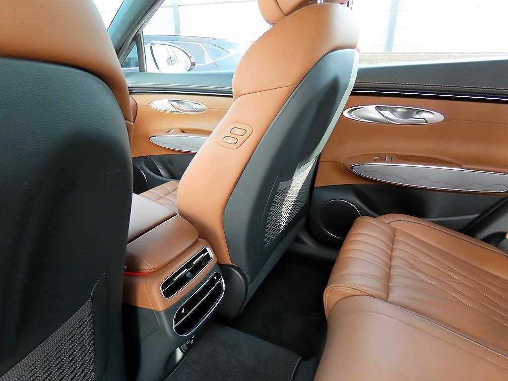 Genesis GV70 2022 Blanco - Importación desde Corea - HF Imports Iquique - Foto 16