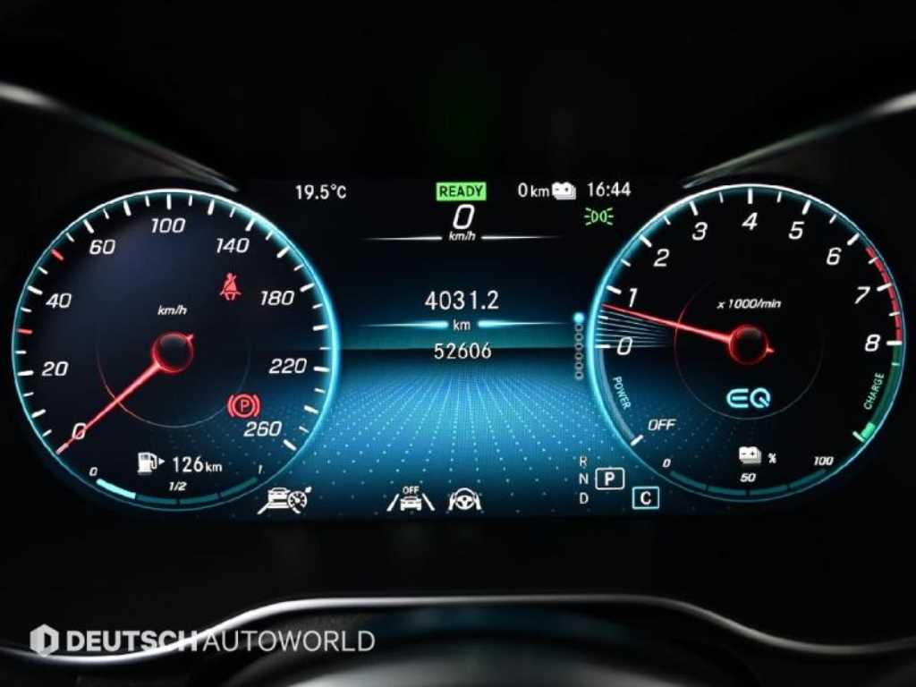 Mercedes Benz GLC Class - Vista 8