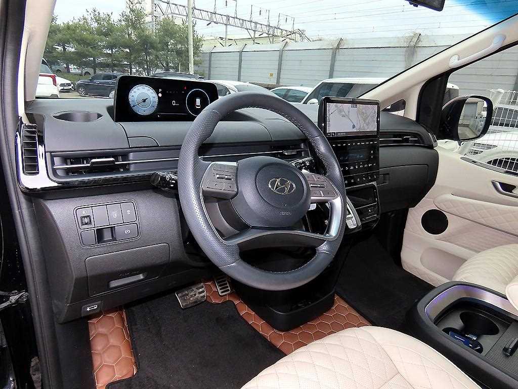 HYUNDAI Staria - Vista 7