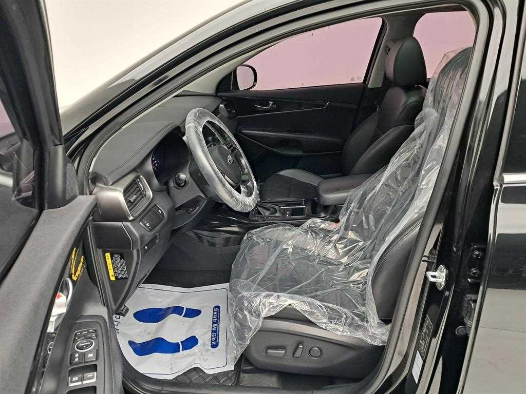 KIA Sorento - Vista 11