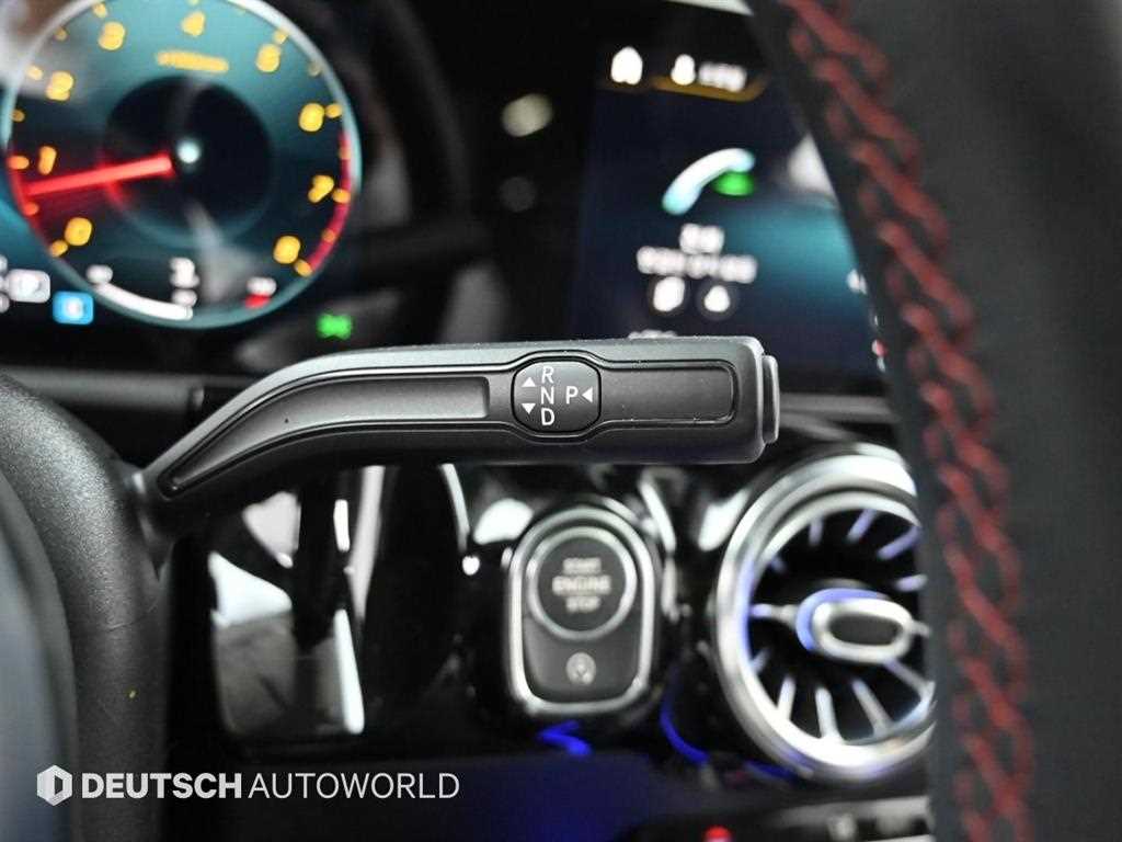 Mercedes Benz GLA Class - Vista 9