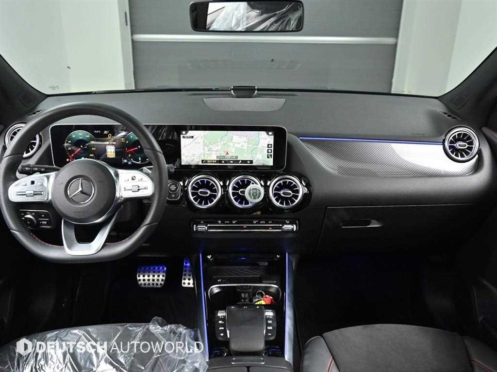 Mercedes Benz GLA Class - Vista 7