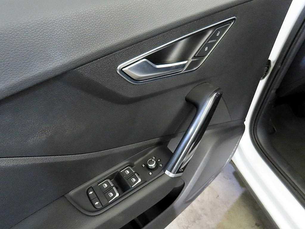 Audi Q2 2023 Blanco - Importación desde Corea - HF Imports Iquique - Foto 13