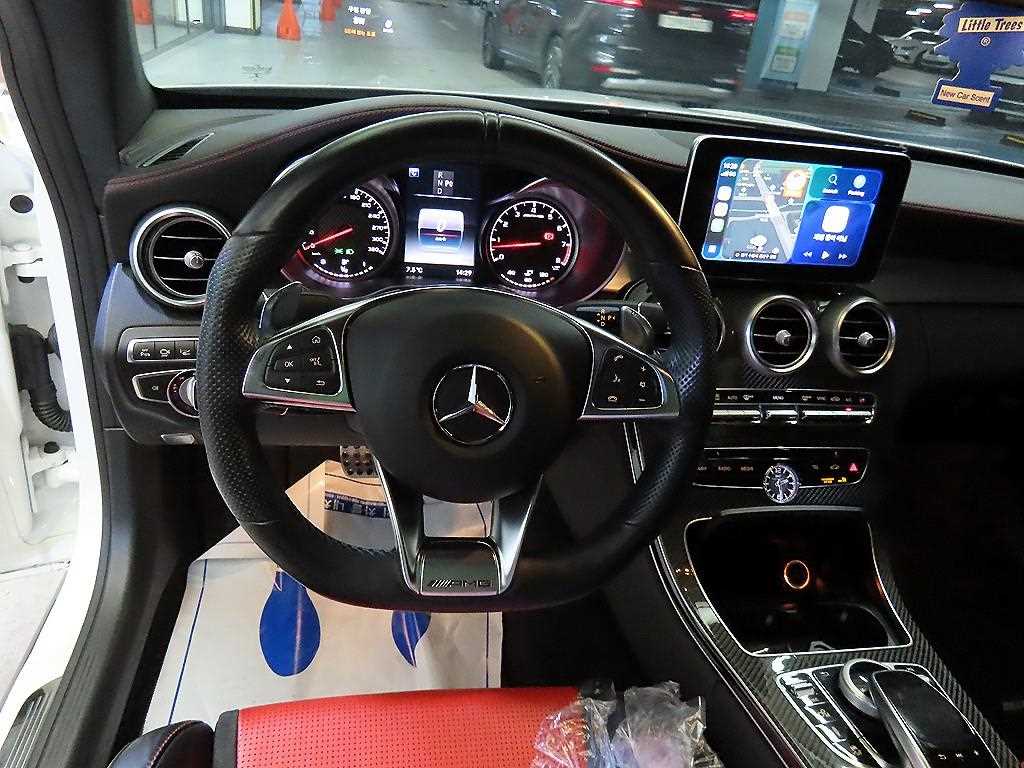 Mercedes Benz C Class - Vista 8