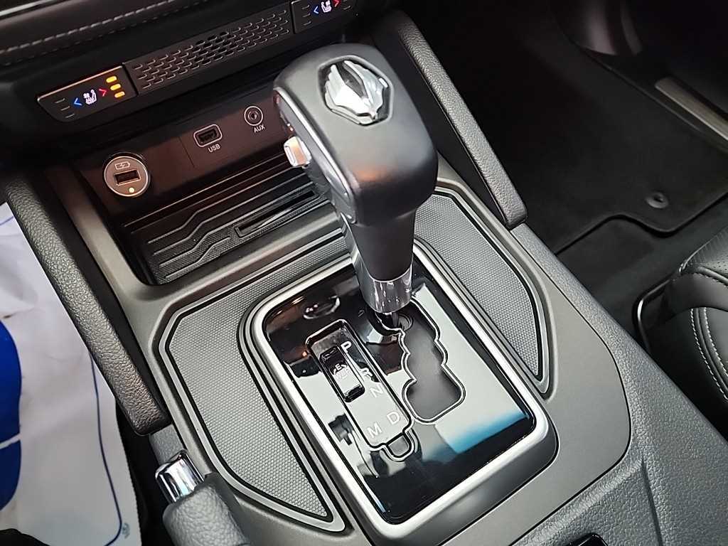 Ssangyong Rexton - Vista 8