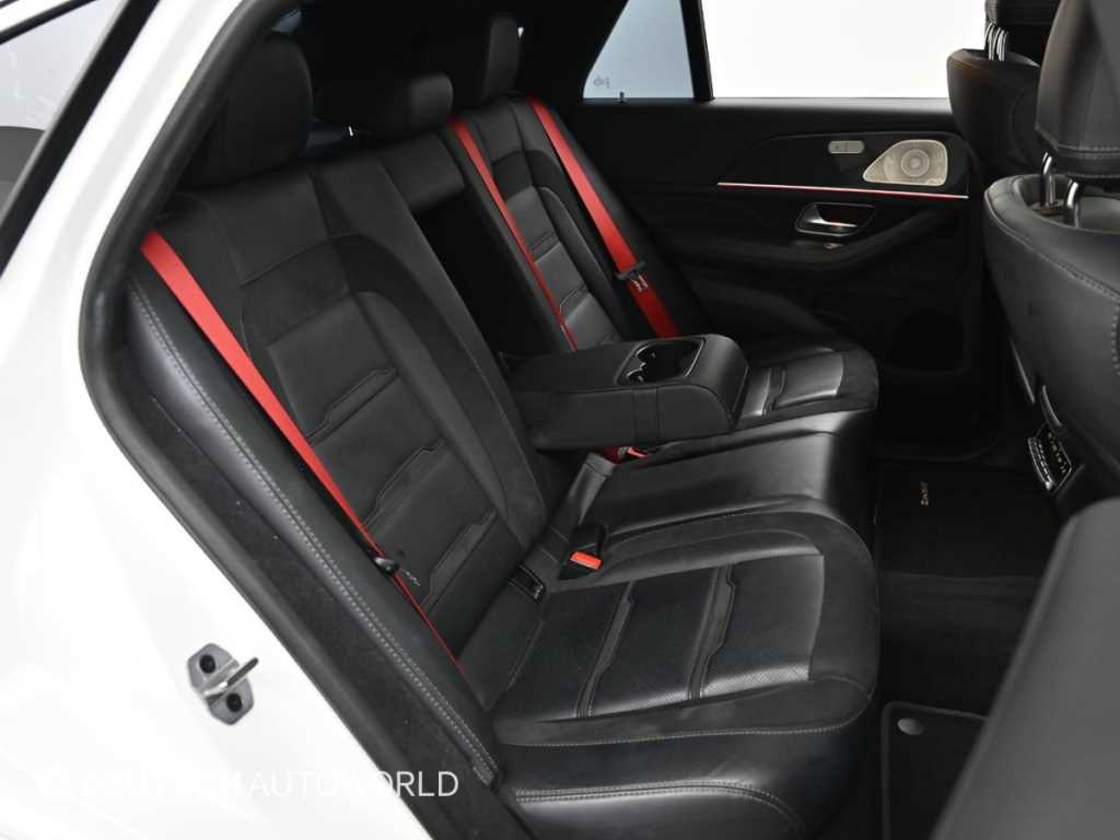 Mercedes Benz GLE Class - Vista 12