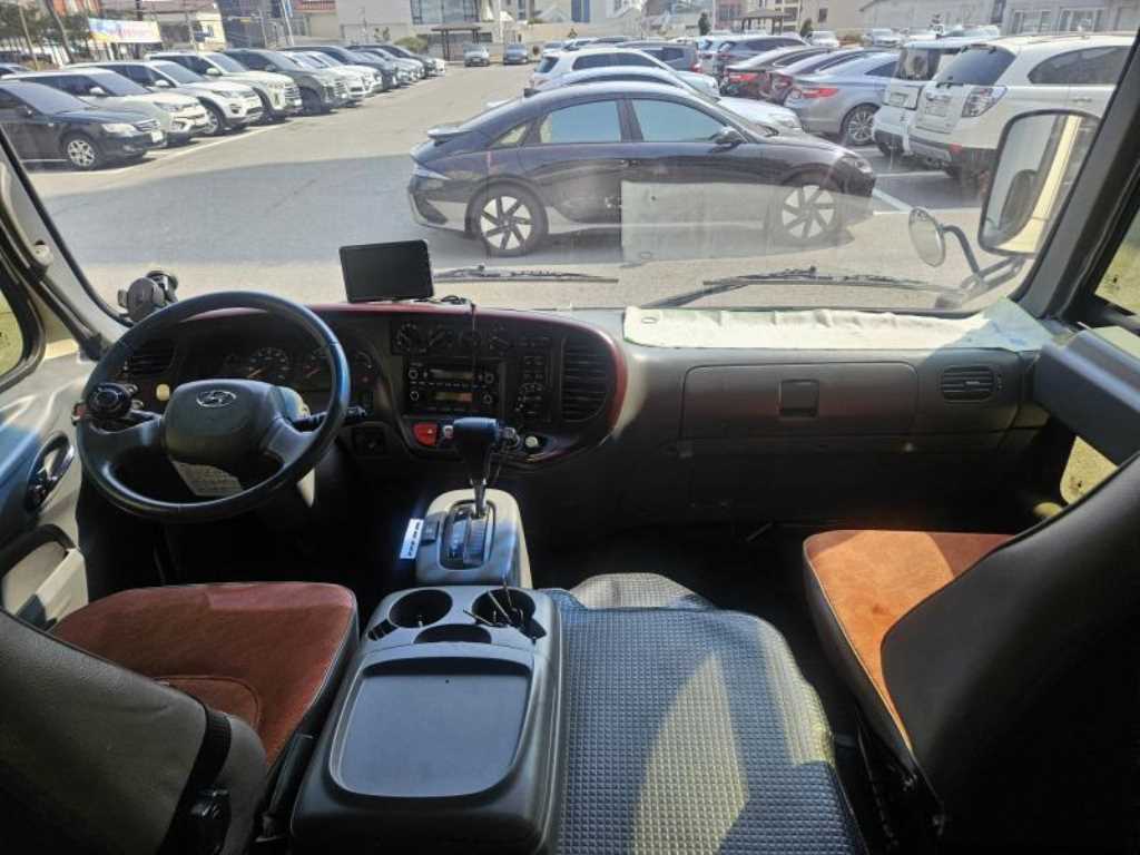 medium and large bus Hyundai bus 2013 Blanco - Importación desde Corea - HF Imports Iquique - Foto 14