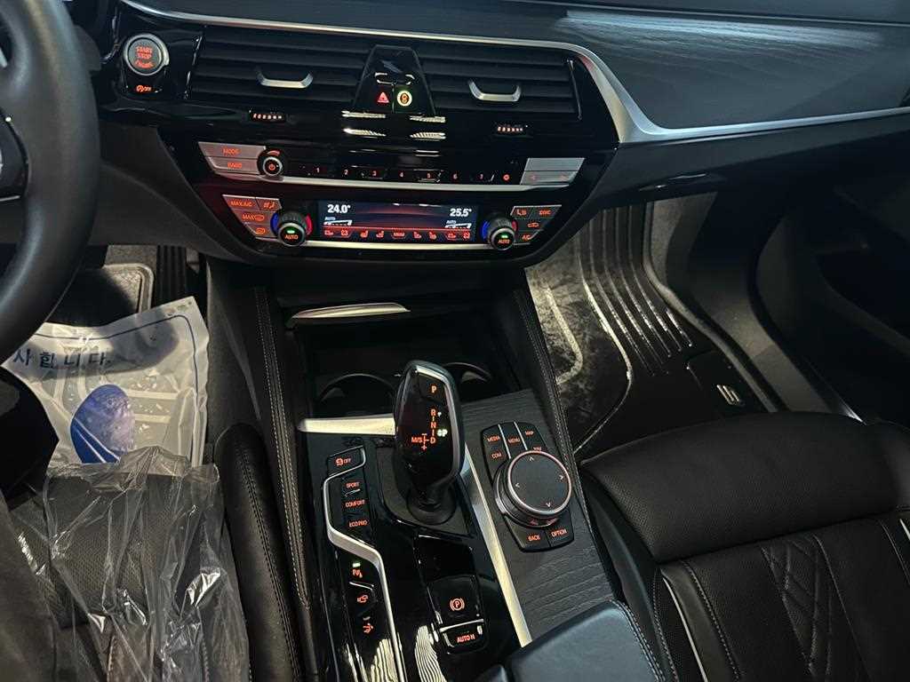 BMW Gran Turismo - Vista 12