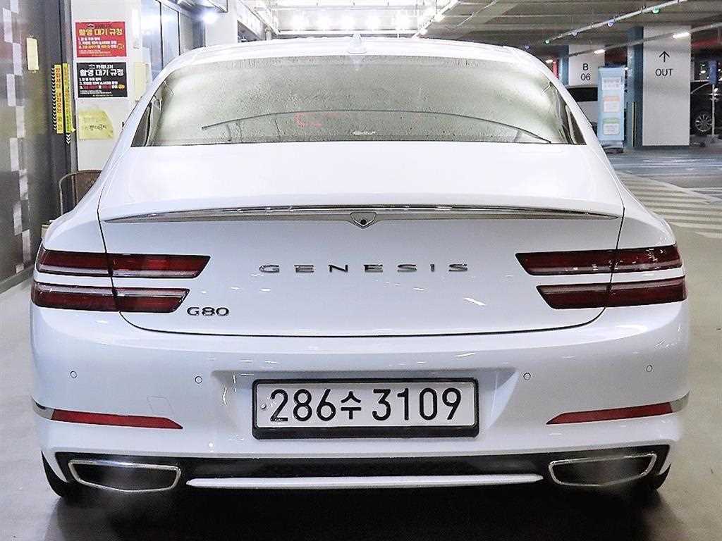 Genesis G80 - Vista 5
