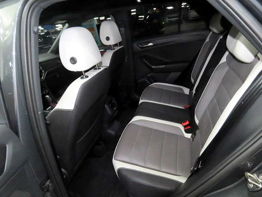 Volkswagen T-Roc - Vista 7