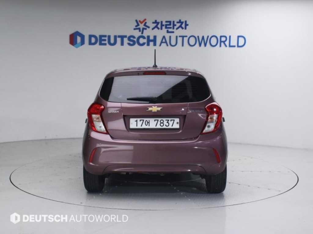 Chevrolet Spark - Vista 4