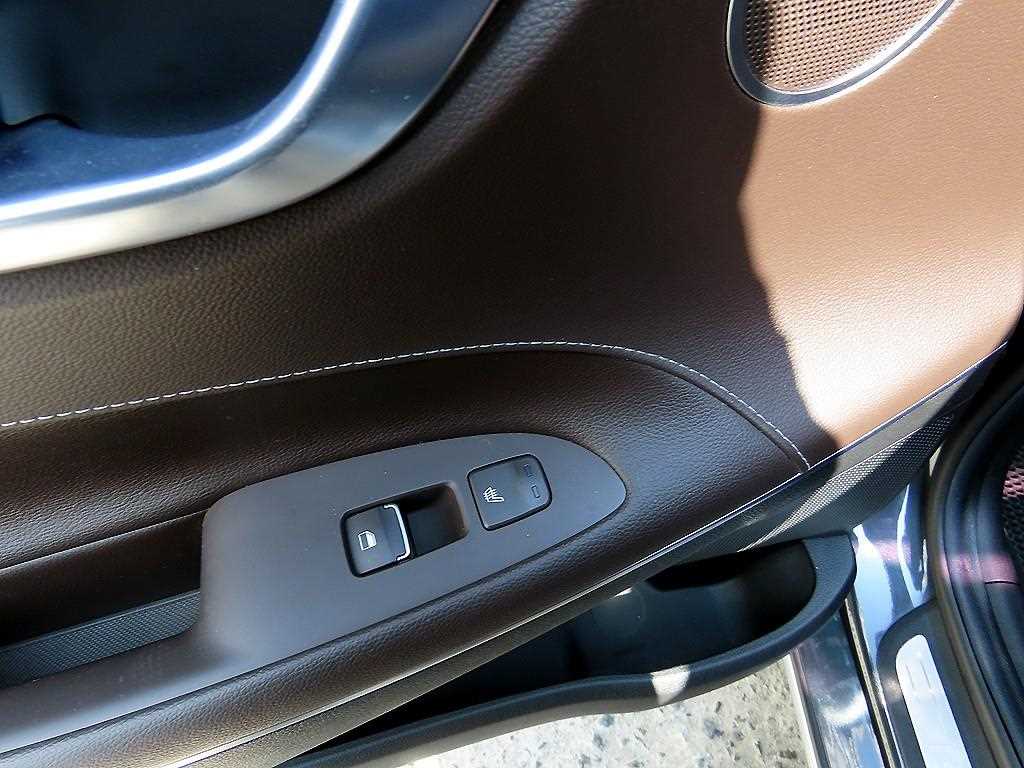 HYUNDAI Grandeur 2018 Gris - Importación desde Corea - HF Imports Iquique - Foto 16