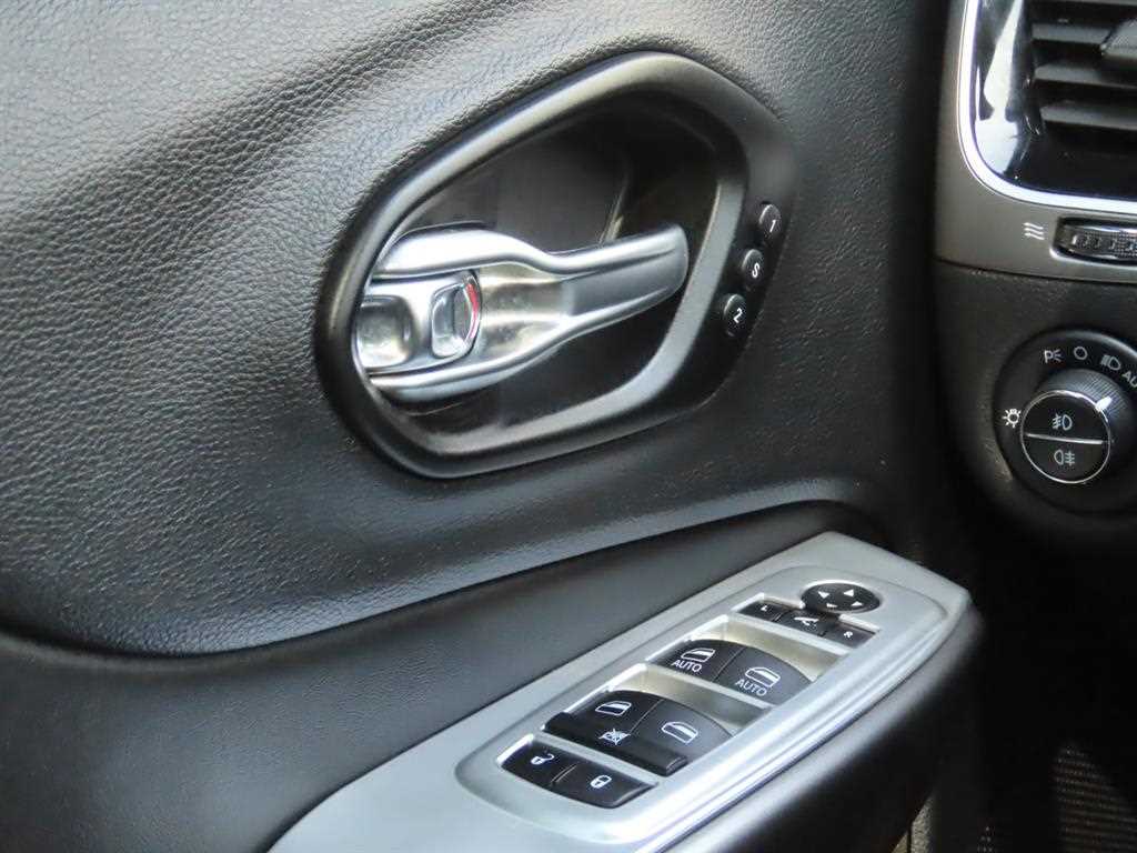 Jeep Cherokee 2020 Gris - Importación desde Corea - HF Imports Iquique - Foto 13