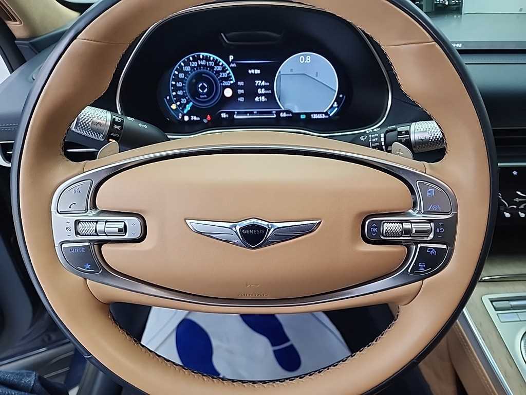 Genesis GV80 - Vista 9