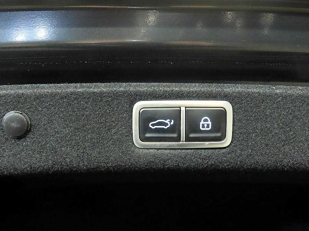 HYUNDAI Grandeur 2023 Negro - Importación desde Corea - HF Imports Iquique - Foto 16