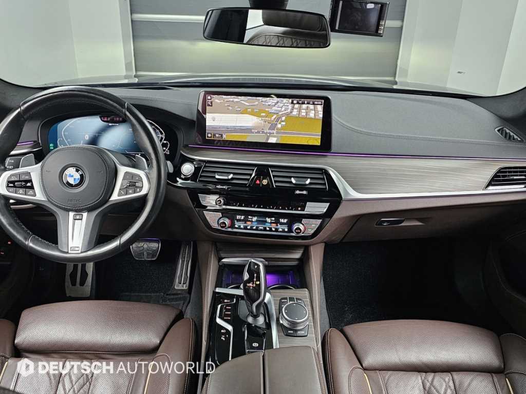 BMW 5 Series - Vista 7