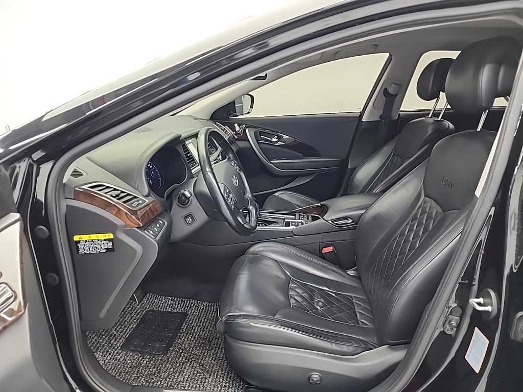 HYUNDAI Aslan - Vista 11