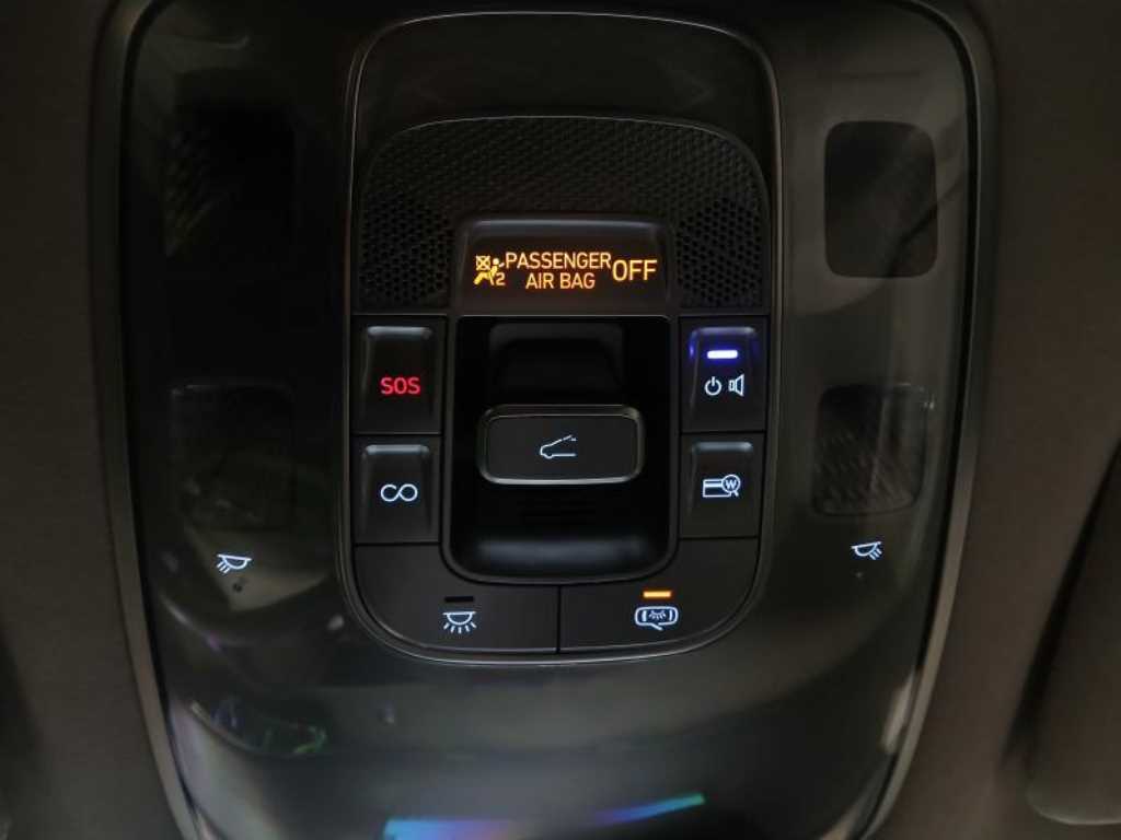 Genesis GV70 2022 Blanco - Importación desde Corea - HF Imports Iquique - Foto 14