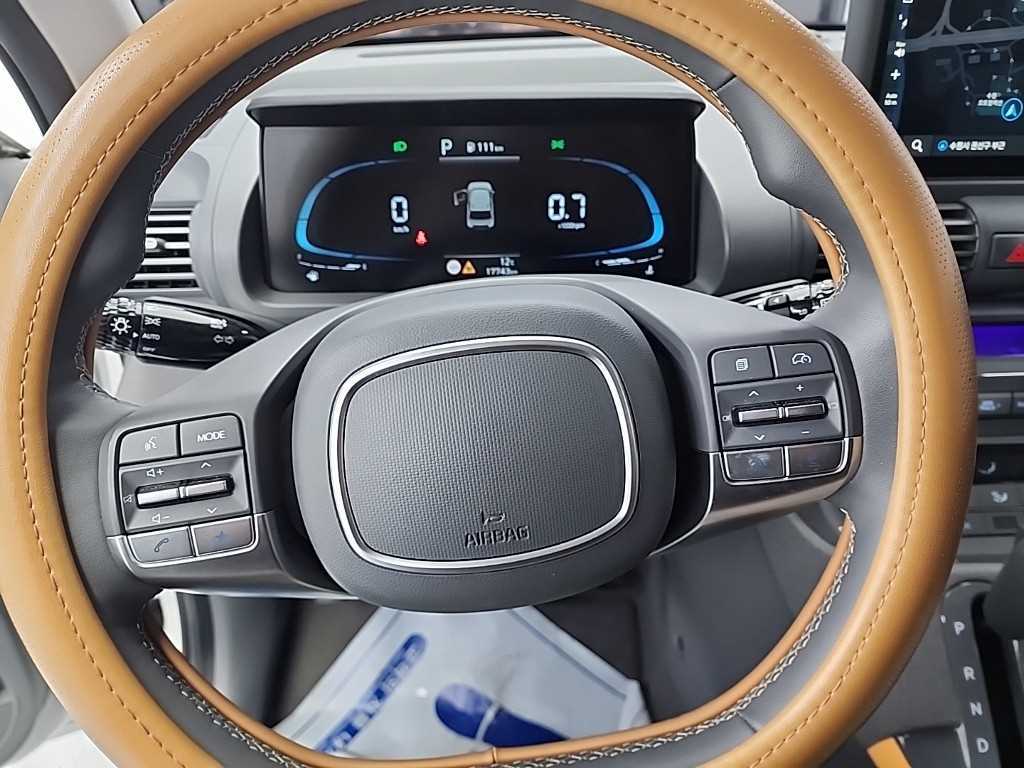 HYUNDAI Casper - Vista 9