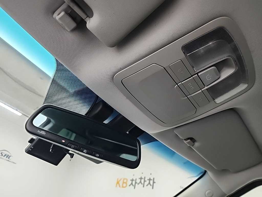 Ssangyong Tivoli 2017 Blanco - Importación desde Corea - HF Imports Iquique - Foto 16