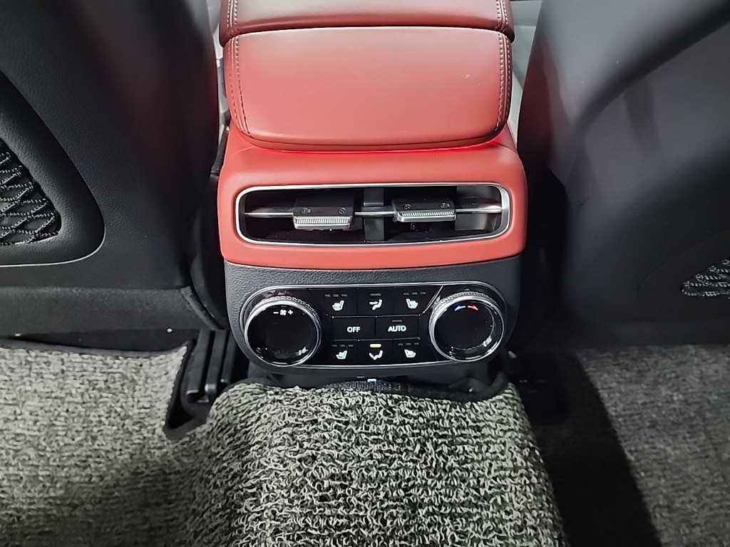 Genesis GV70 2021 Negro - Importación desde Corea - HF Imports Iquique - Foto 13