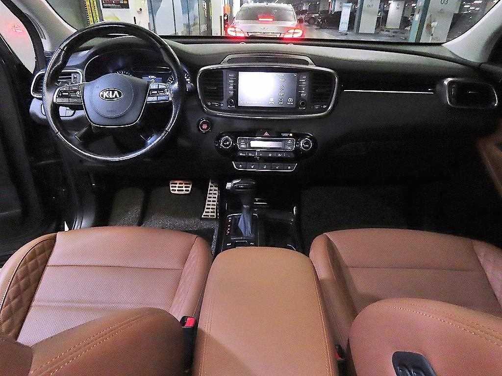 KIA Sorento - Vista 10