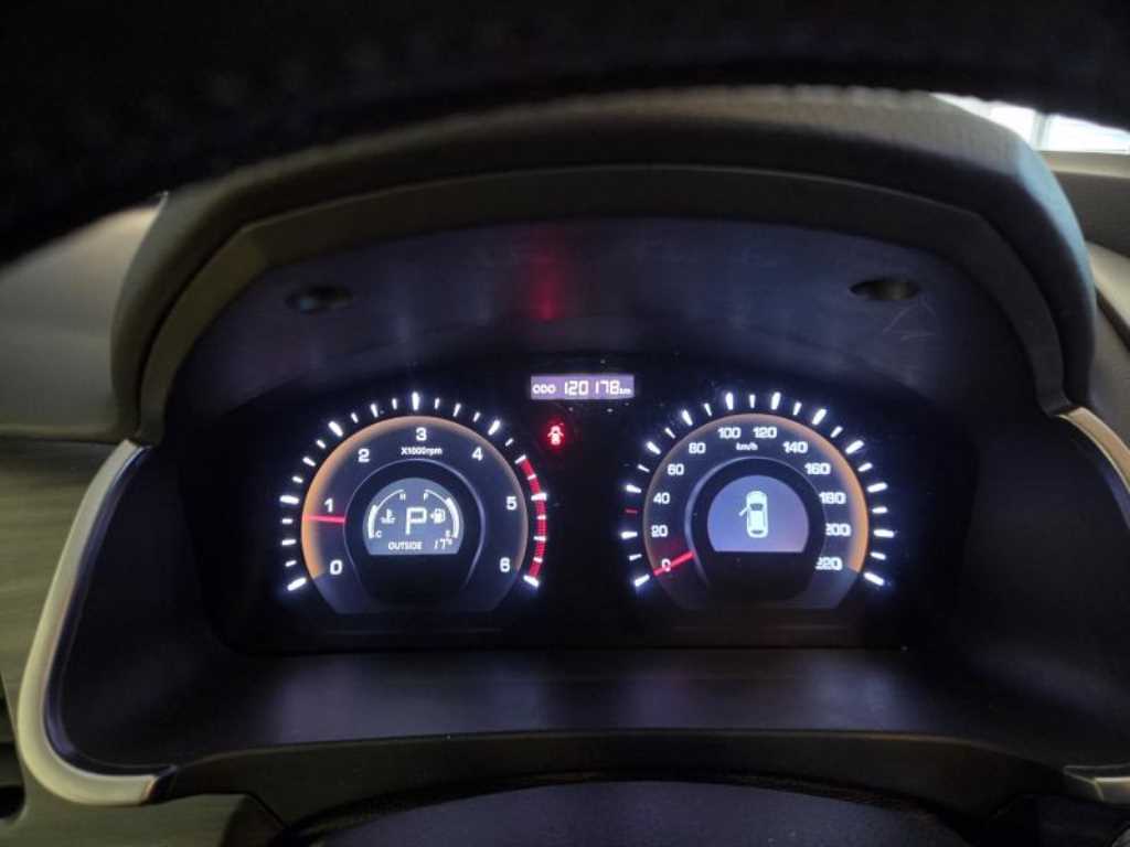 Ssangyong Korando - Vista 5