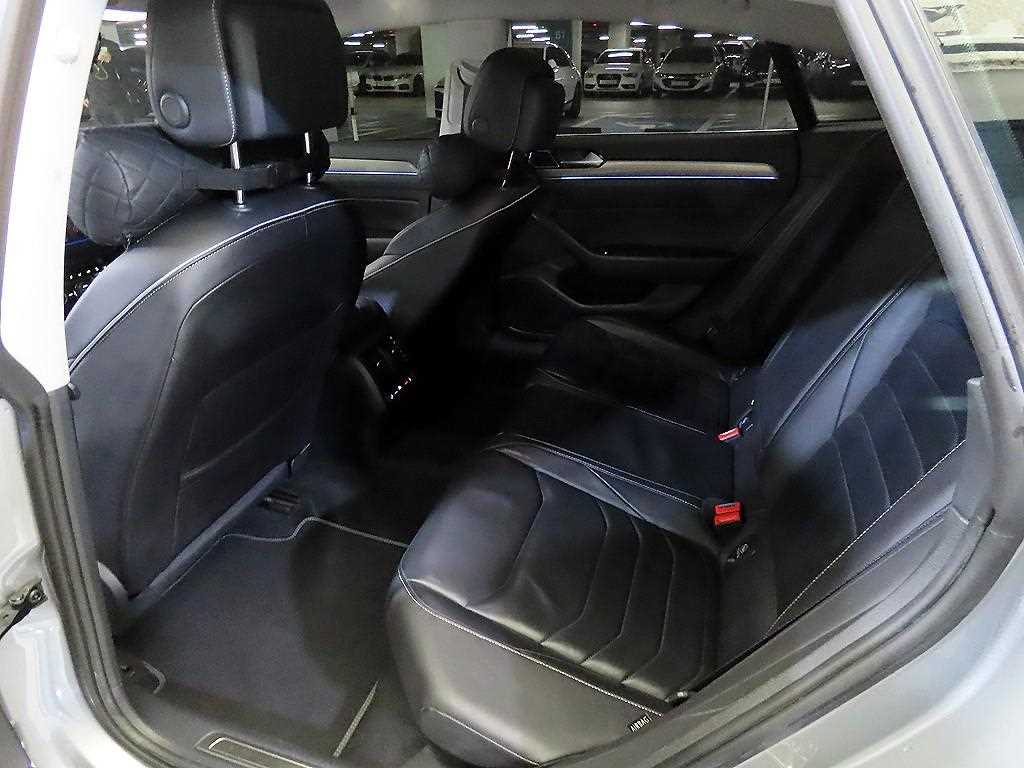 Volkswagen Arteon - Vista 7