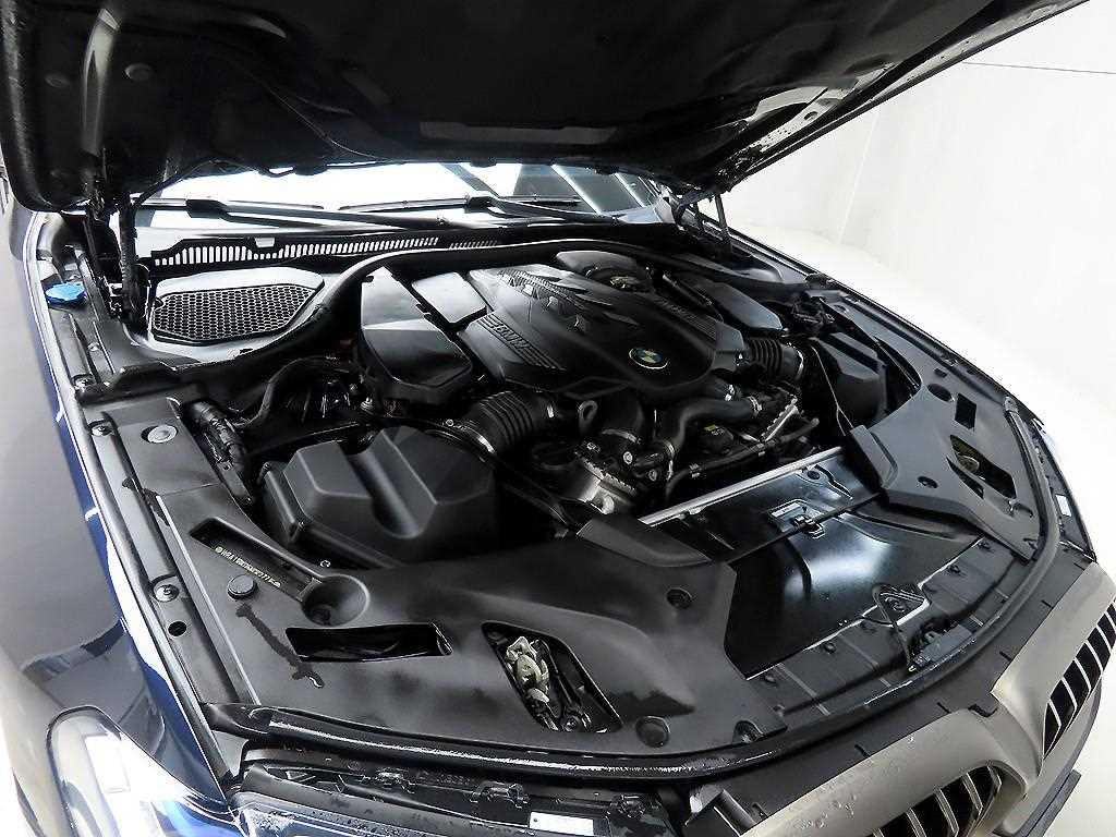 BMW 5 Series 2022 Negro - Importación desde Corea - HF Imports Iquique - Foto 19