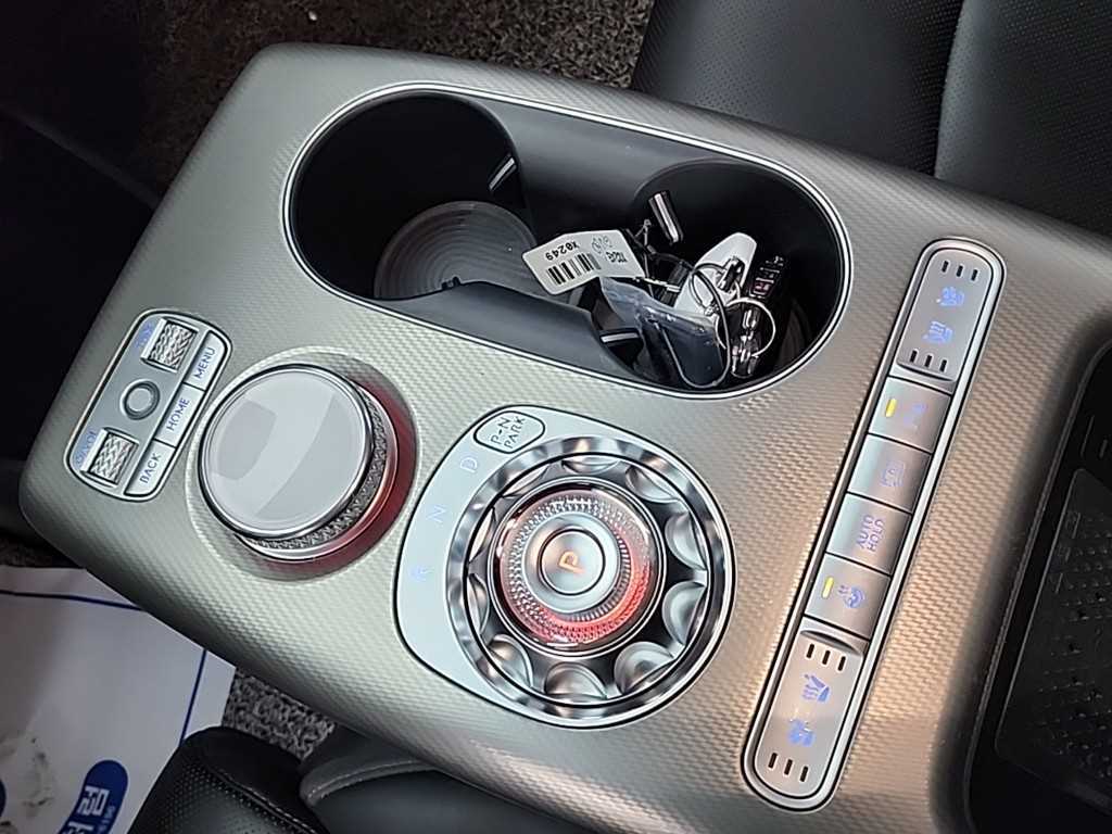 Genesis GV60 - Vista 8