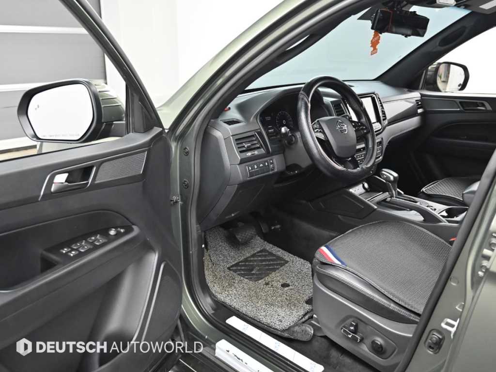 Ssangyong Rexton - Vista 11