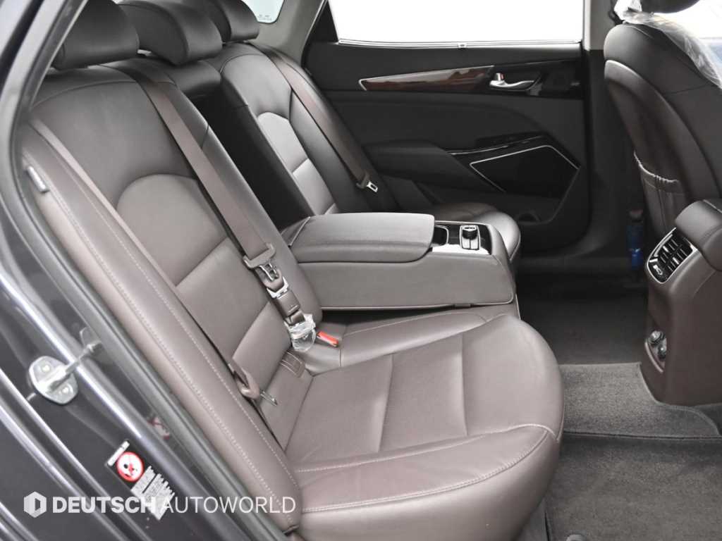 KIA K7 - Vista 12