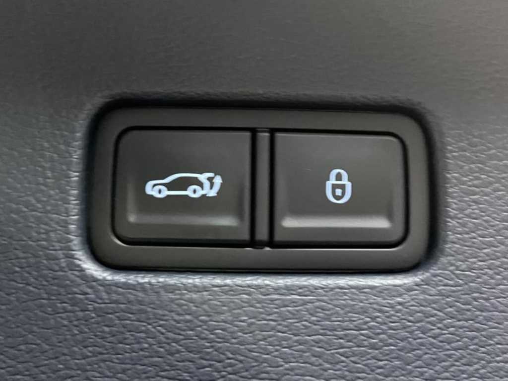 Genesis GV80 - Vista 8