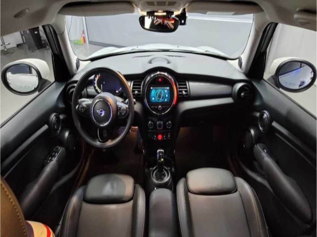 Mini Cooper - Vista 5