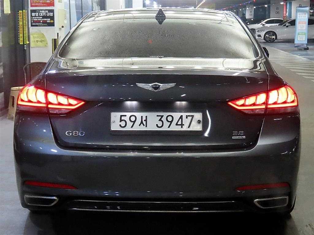 Genesis G80 - Vista 5