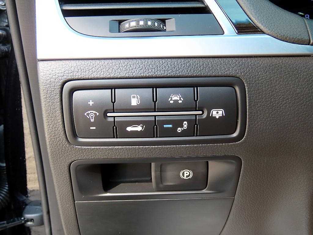 Genesis G80 2020 Negro - Importación desde Corea - HF Imports Iquique - Foto 13