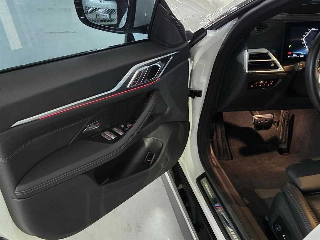 BMW 4 Series 2025 Blanco - Importación desde Corea - HF Imports Iquique - Foto 14